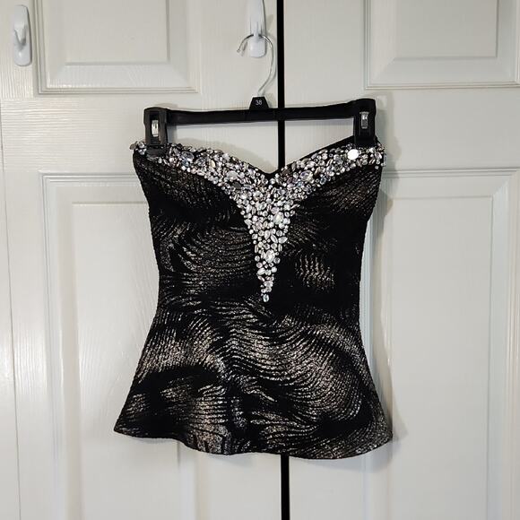 Vintage Jacaranda Black Silver Beaded Top Size SM 90s Stretch Y2K Embellished - Picture 1 of 7